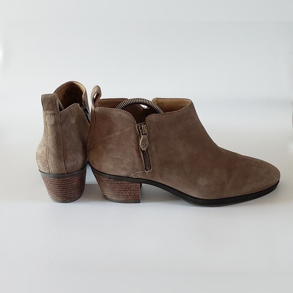 Vionic Cecily Women's Suede Ankle Boot Size 10 - Picture 1 of 11